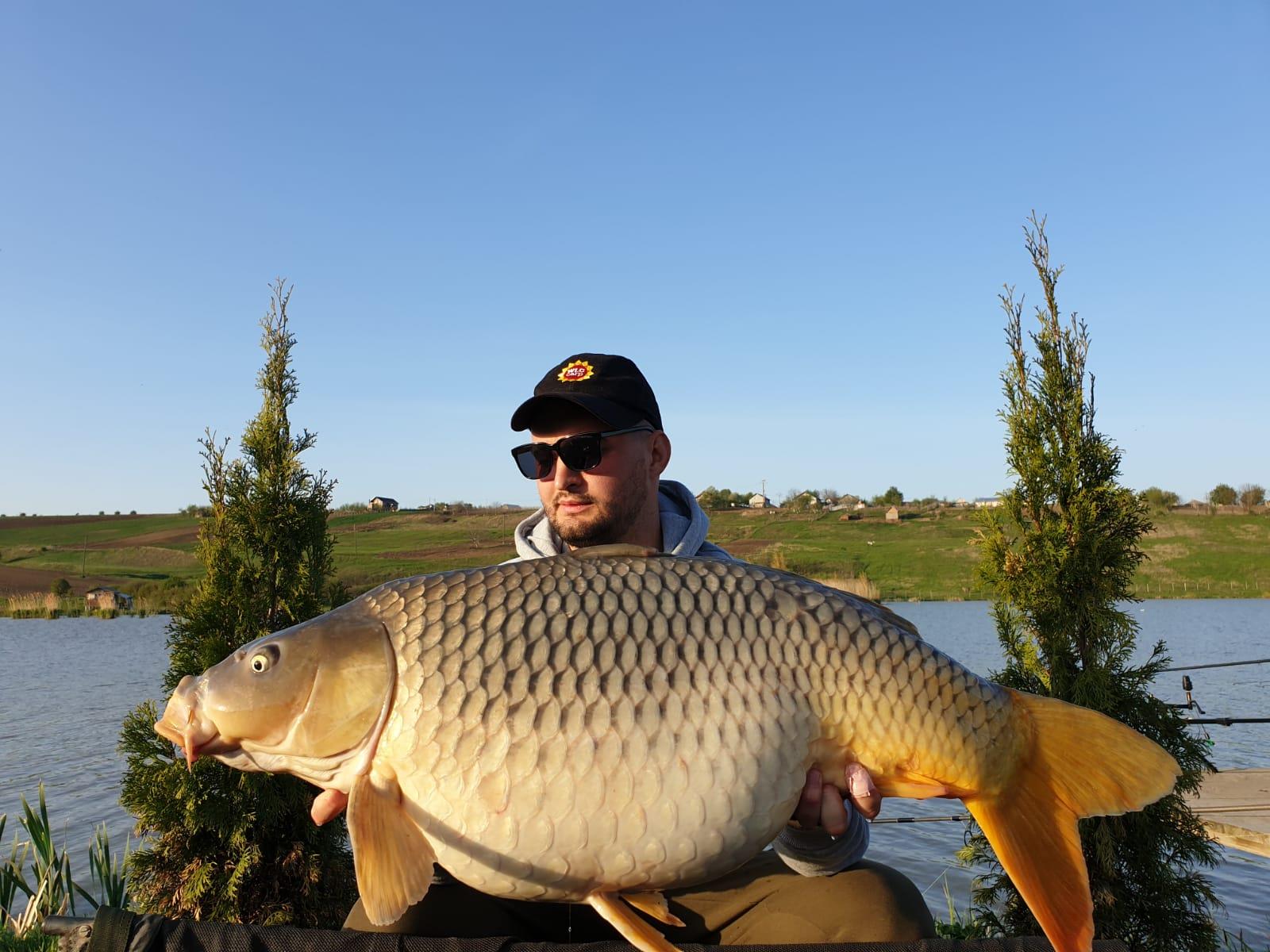 Păușești - img-20190425-wa0086.jpg